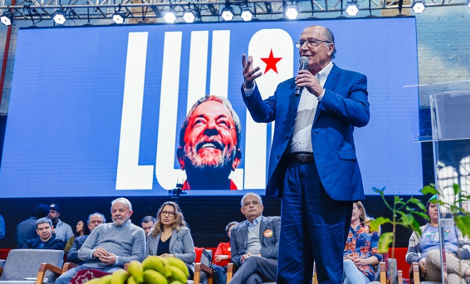 Ao agro, Alckmin diz que direito  propriedade  constitucional e destaca avanos do setor em governo Lula
