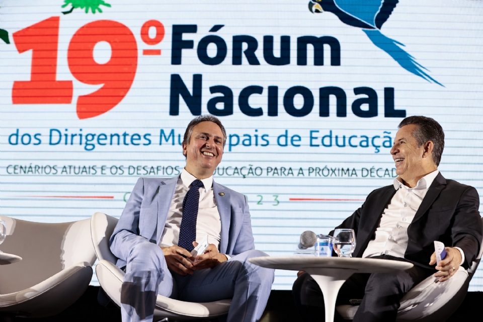 Mauro elogia gesto do MEC e lembra no ter sido atendido por ministros de Bolsonaro