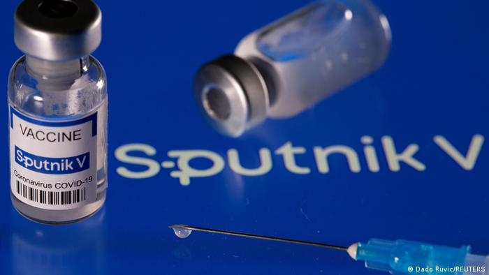 Anvisa alerta que Sputnik V pode causar at surgimento de doenas autoimunes; MT comprou doses