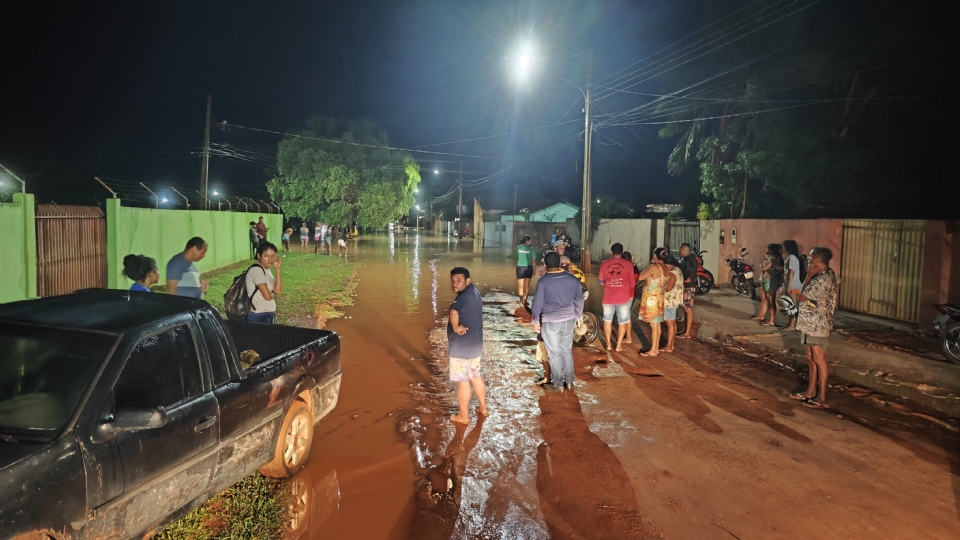 Prefeito decreta situação de emergência e calamidade após chuva que atingiu 7 mil moradores
