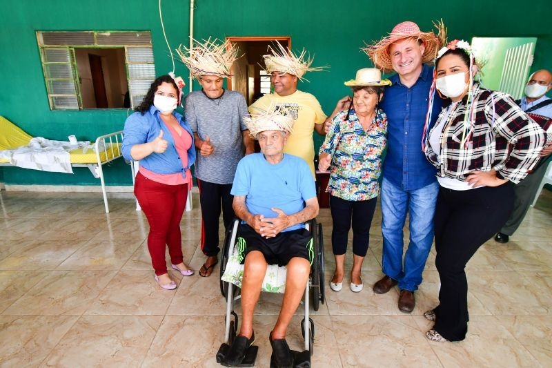 Programa Melhor em Casa promove festas juninas a pacientes