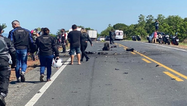 Morador da cidade de Nobres bate moto potente em Jeep e morre na hora em rodovia