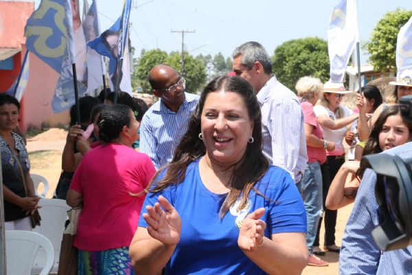 ​Janete avalia que Bolsa Famlia Estadual pode impulsionar economia nos bairros