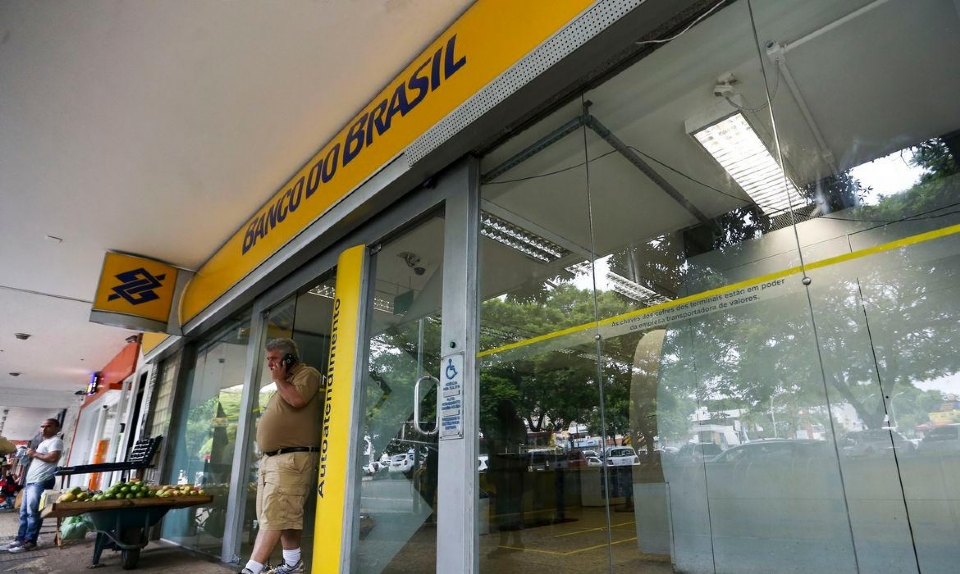 Banco do Brasil abre concurso com 4.480 vagas e remunerao inicial de R$ 3 mil