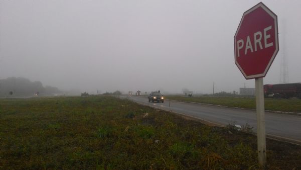 Em Cuiab, os motoristas na manh deste sbado (04) tiveram de redobrar a ateno na BR-364 devido a intensa neblina