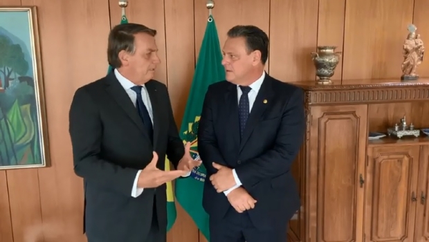 Bolsonaro e Fvaro debatem regularizao fundiria e reservas indgenas: 'grande parceiro'