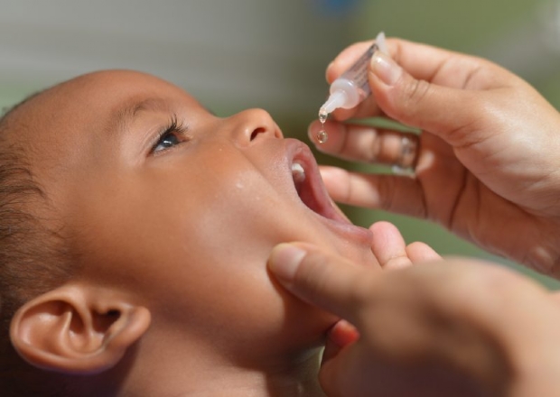 Crianas de 1 a 4 anos devem se vacinar contra a poliomielite neste sbado