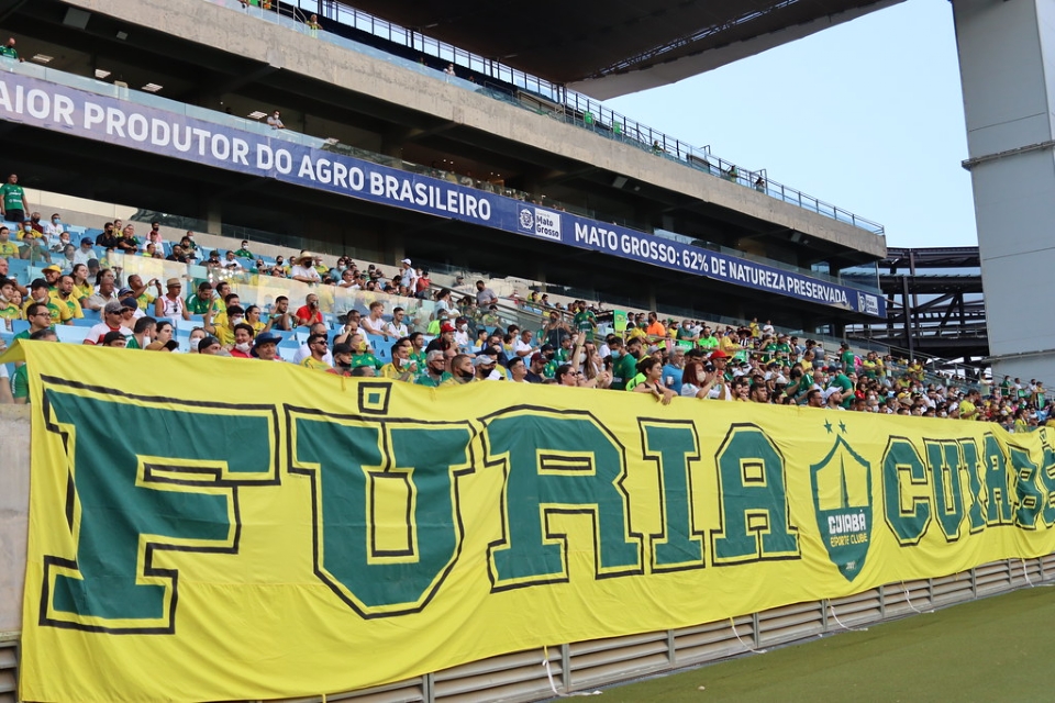 Cuiab Esporte Clube se posiciona favorvel ao retorno de 100% das torcidas aos estdios