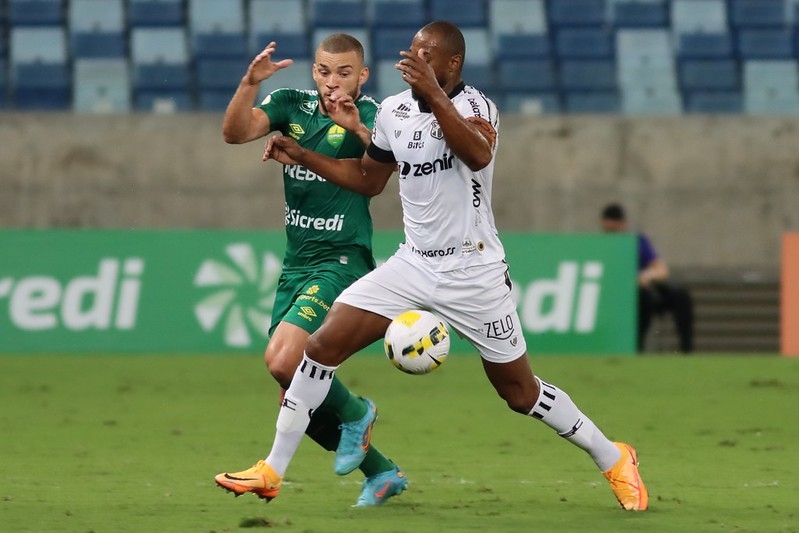 Cuiab continua no rebaixamento aps empate sem gols contra o Cear na Arena Pantanal