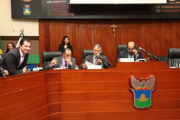 Cmara de Cuiab retira urgncia em projeto de reforma; Cultura resiste  fuso com Turismo e Esporte