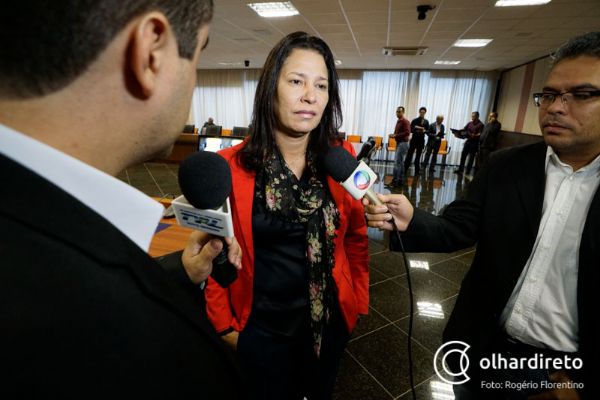 Presidente do Consrcio de Sade Valo do Peixoto, prefeita Sandra Martins,  de Guarant:  descentralizao para atender at 80%