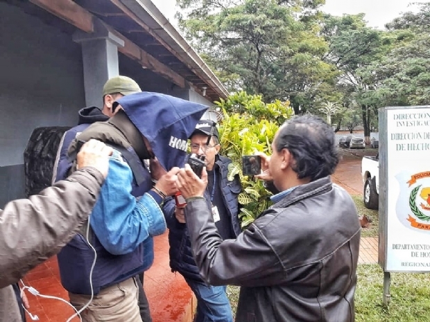   Vdeo   mostra acusado de matar estudante de medicina no Paraguai em convenincia; preso na casa do irmo