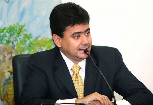 Eder Moraes afirma que vice-governador  antidemocrtico ao propor ao criminal contra ele
