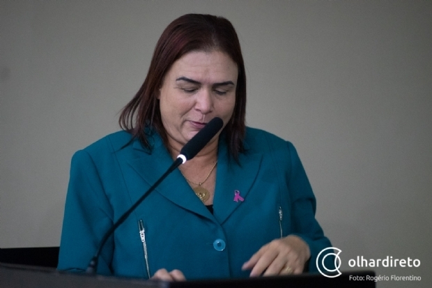Rosa Neide assina PDL que tenta derrubar decreto de Bolsonaro que autoriza estudos para privatizao de UBSs