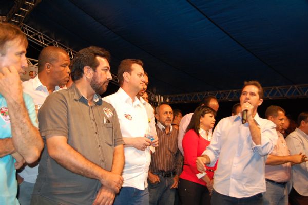 Tio da Zaeli agradeceu o apoio que o prefeito Gilberto Kassab (centro) tem dado a sua gesto