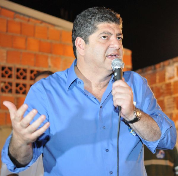 Guilherme Maluf critica que governo tem muitas responsabilidades, como terminar obras da Copa do Mundo