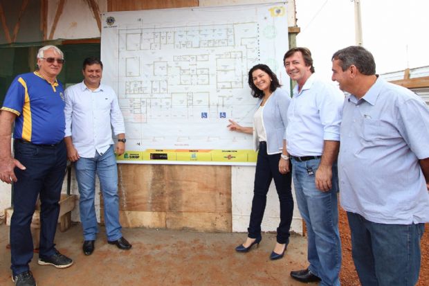 Obra de construo do Hospital da Viso com investimento de R$ 1,9 mi  lanada em Sinop