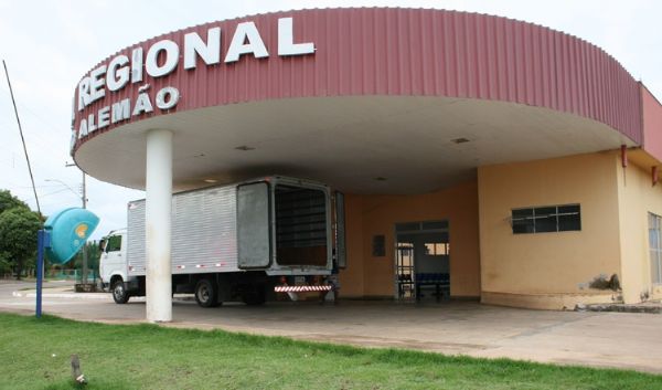 Hospital Paulo Almeo no municipio de gua Boa