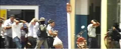 Ladres fortemente armados assaltam banco em Mato Grosso