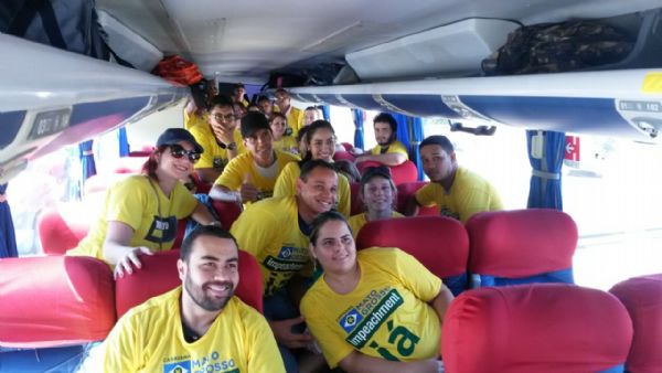Caravanas de MT a favor do impeachment de Dilma vo para Braslia;   Olhar Direto  acompanha
