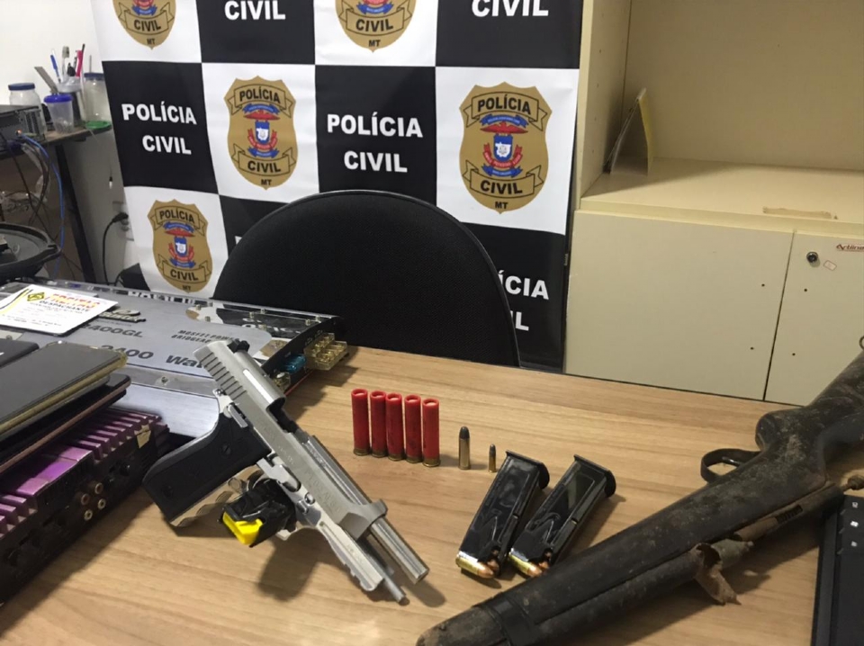 Polícia Civil cumpre mandados contra acusados de roubar produtos avaliados em R$ 10 mil