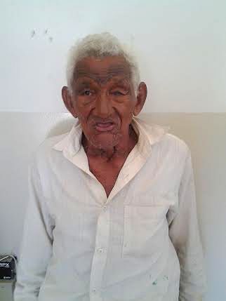 Famlia reconhece idoso cego e com lapsos de memria que estava perdido nas ruas de Cuiab