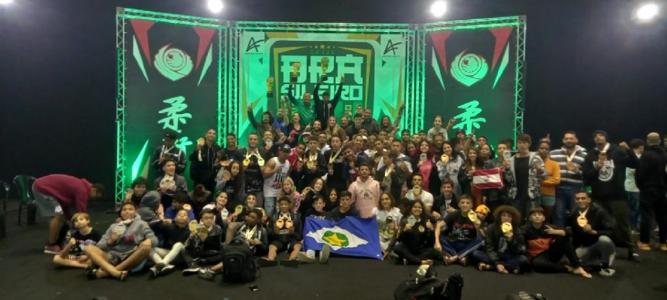 Mato Grosso conquista bicampeonato nacional de jiu-jitsu com 26 medalhas de ouro, 35 de prata e o total de 506 pontos