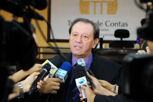 Suspeita de direcionamento leva TCE a suspender prego superior a R$ 17 milhes na Secretaria de Administrao