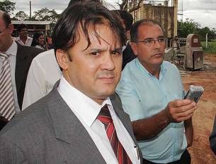Advogado de Mauro Mendes pede impugnao de pesquisa e diz que ex-senador Antero  grande homem