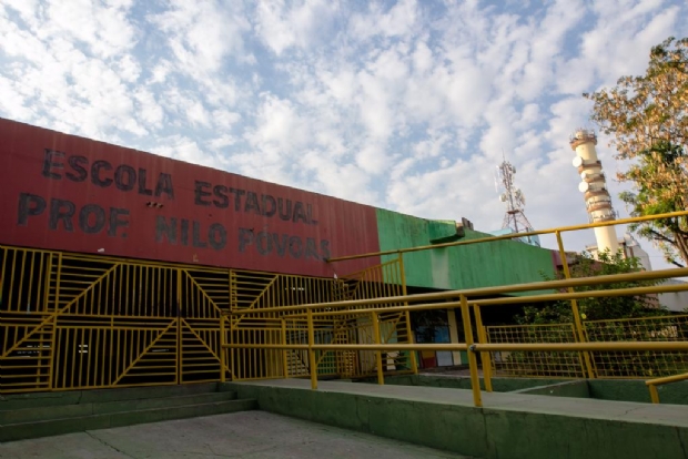 Governo decide fechar escola Nilo Pvoas aps 50 anos de fundao