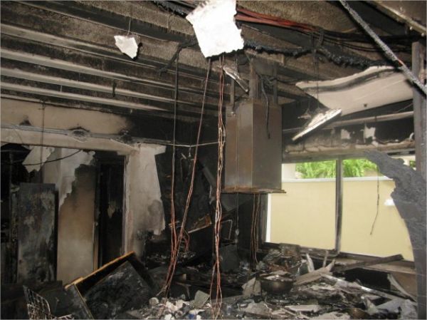 Falha em geladeira gerou incndio que destruiu casa de juiz; prejuzo avaliado em R$ 2 milhes
