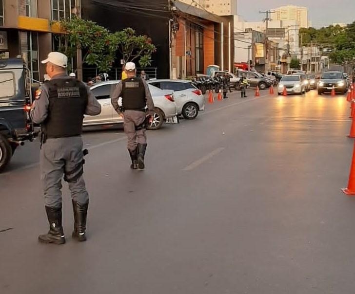 Operao prende 17 motoristas por embriaguez em Cuiab