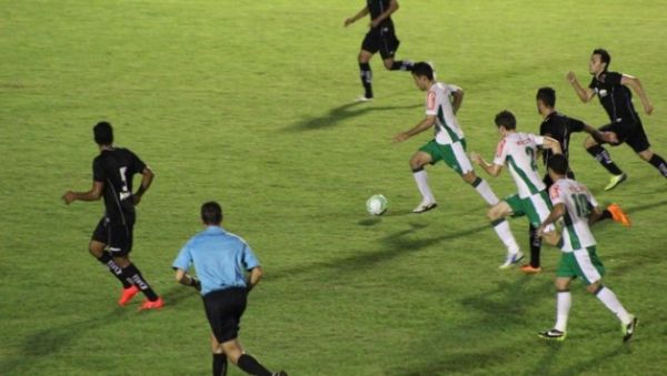 No primeiro turno o Luverdense derrotou o Bragantino por 2 a 0, em Lucas do Rio Verde