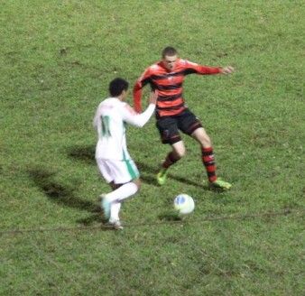 Luverdense derrota Oeste em casa e est perto de permanecer na Srie B em 2015