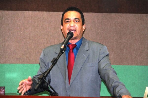 Vereador Marcrean Santos, presidente do PRTB de Cuiab,  evanglico