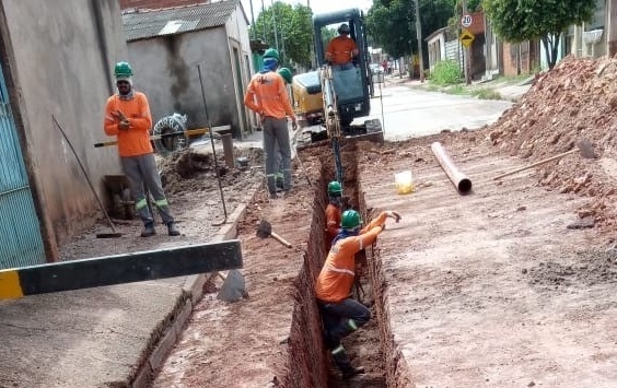 Nova rede de esgoto no Osmar Cabral ter 7 km de extenso e beneficiria 3,6 mil moradores