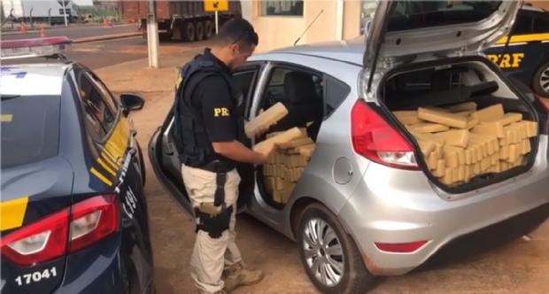 Motorista  preso com 617 quilos de maconha que seriam trazidos do Paraguai para Cuiab