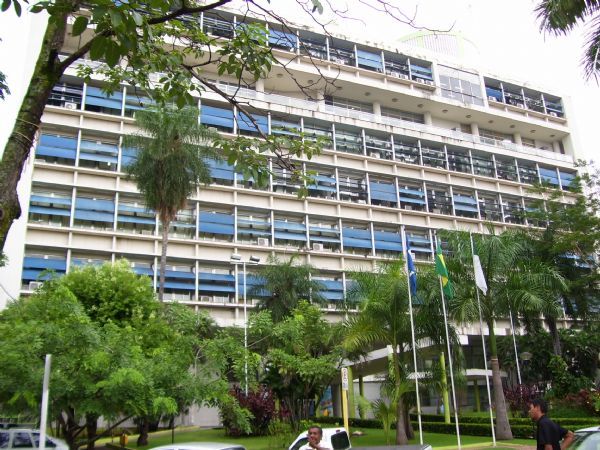 LDO de Cuiab prev receita de R$ 1,7 bilho em 2016