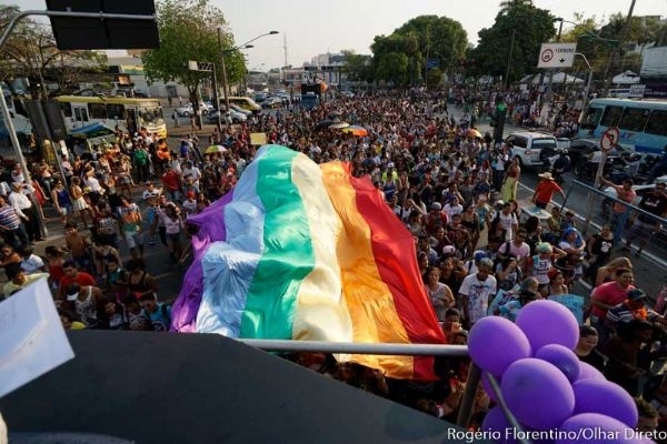 No sbado (16), Cuiab foi palco da  Parada LGBTQI+, que cobrou respeito e insero no mercado de trabalho