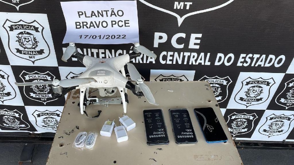 Policiais penais apreendem drones por dois dias seguidos na PCE