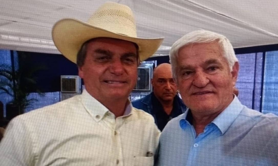 Pix para Bolsonaro: presidente da Aprosoja e locutor de rodeio integram lista de doadores do ex-presidente