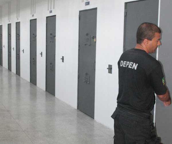 MT deve enviar para o sistema federal mais 16 detentos de alta periculosidade