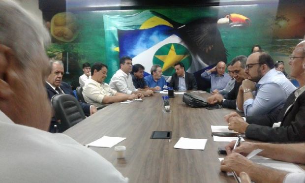 Na primeira reunio do PSDB aps posse de prefeitos e vereadores, nome de Taques  exortado para 2018