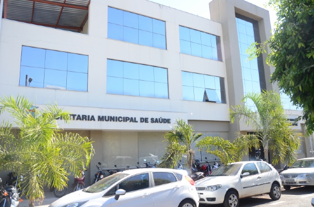 Prefeitura de Cuiab publica edital de seletivo com 4.699 vagas e salrios que chegam a R$ 3,1 mil