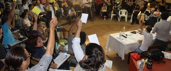 Aps 141 dias, professores decidem encerrar greve da UFMT