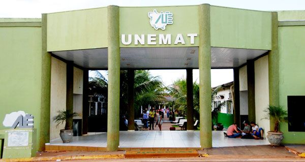 Servidores da Unemat deflagram greve geral por reajuste salarial