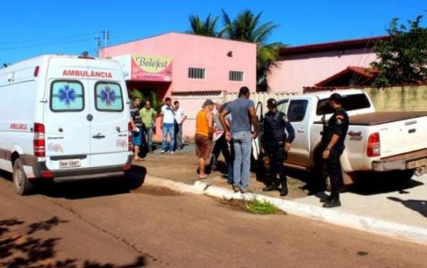 Homem foi executado dentro de seu veculo no municpio de Vila Rica