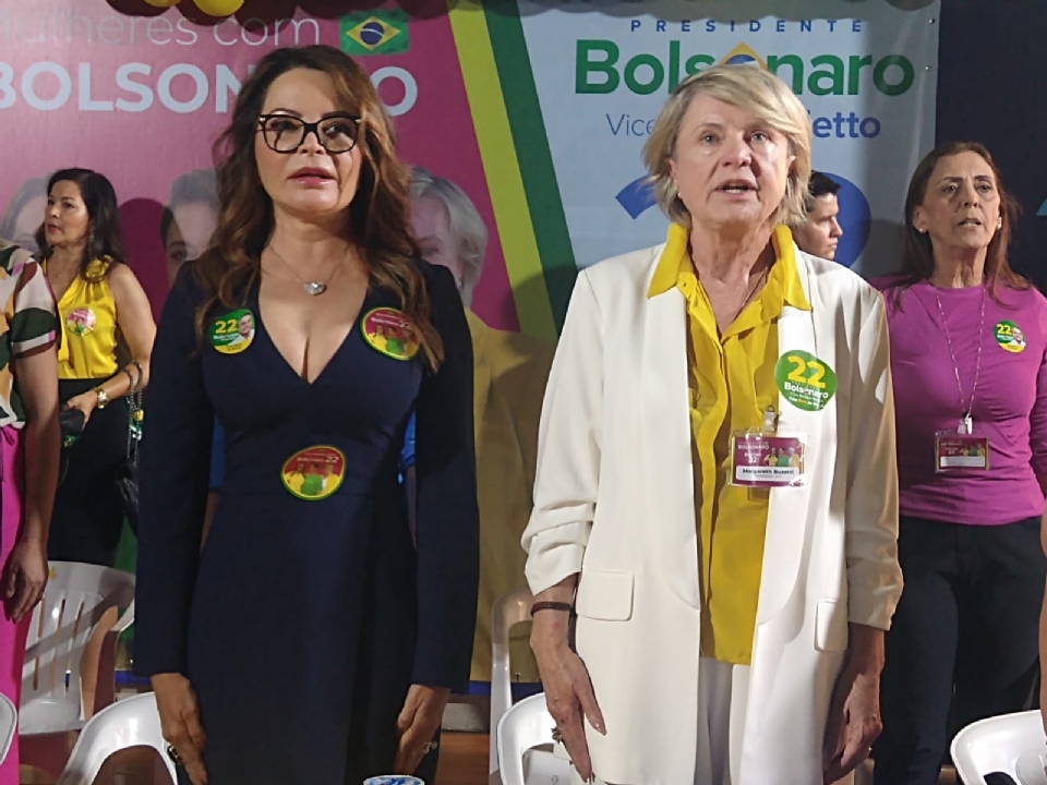Em ato pr-Bolsonaro, Virgnia lidera encontro com centenas de mulheres e revela visita de Michelle em Cuiab; veja fotos