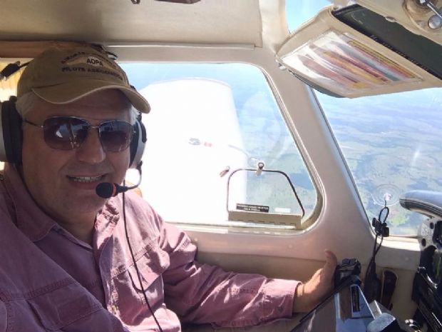 Procurador do MPE pilotava avio que fez pouso de barriga no aeroporto de Cuiab;  fotos 