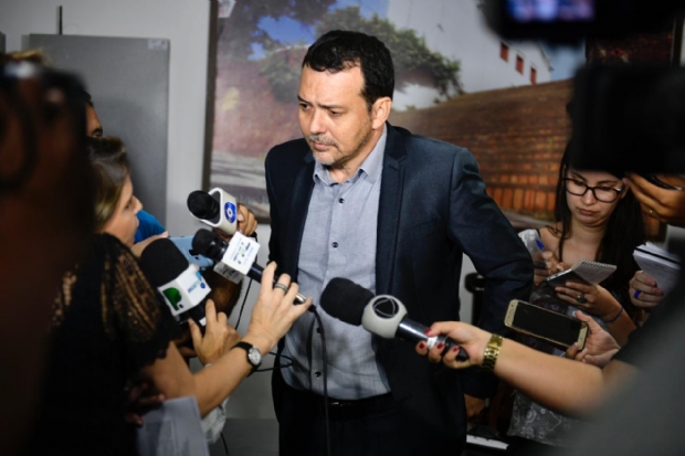 Ldio Cabral cobra respaldo do Estado para possvel interveno na Santa Casa